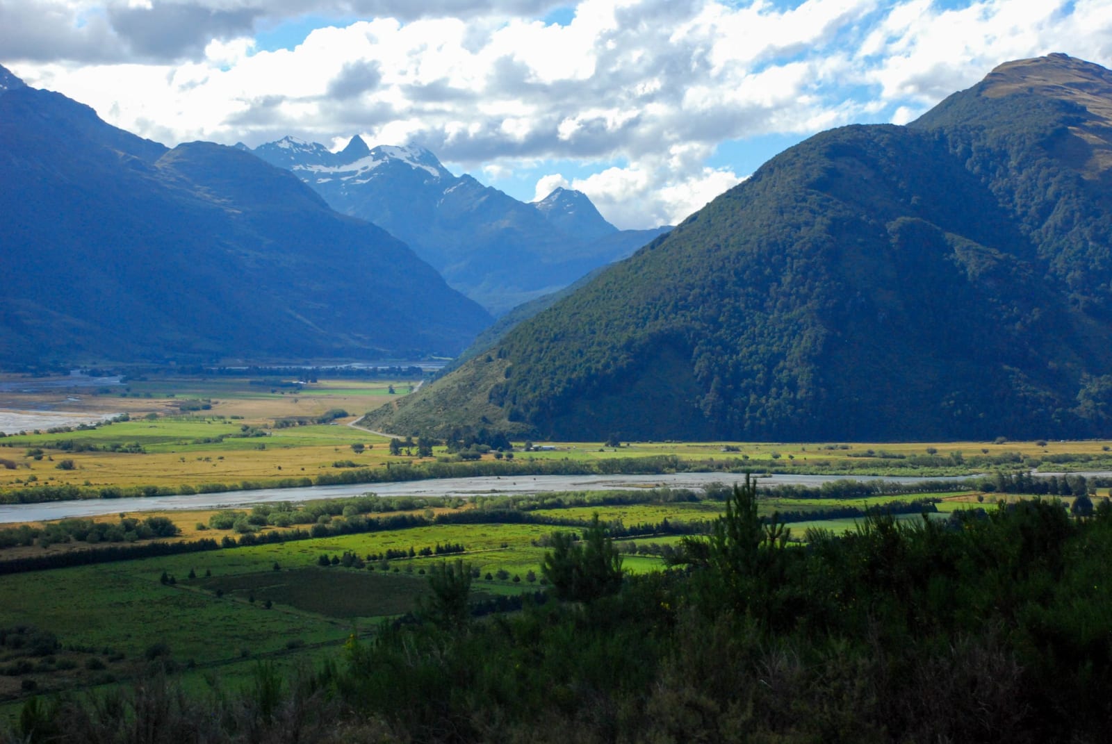 wide mountain valley landscape in New Zealand