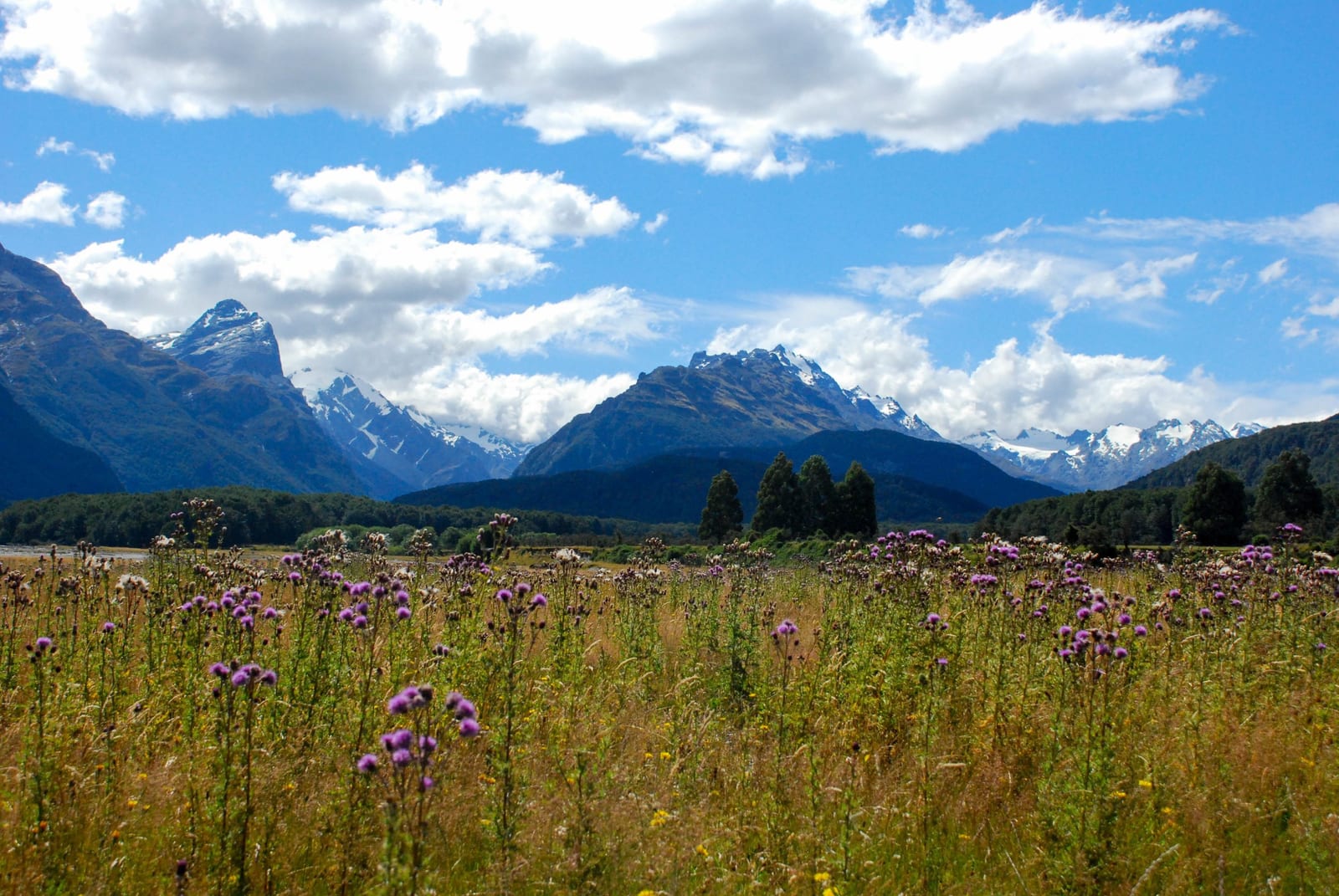 sky mountain landscape in New Zealand